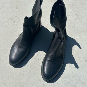 Elegant Black Ankle Boots for Women